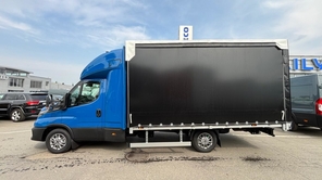 IVECO Daily 35S18A8 KURTYNA