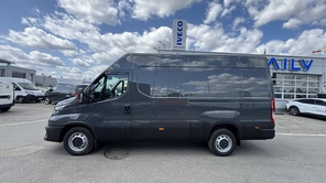 IVECO Daily 35S18 V FURGON