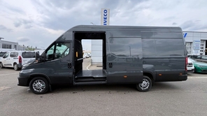 IVECO Daily 35S21 V FURGON