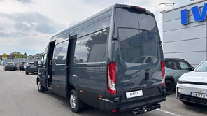 IVECO Daily 35S21 V FURGON